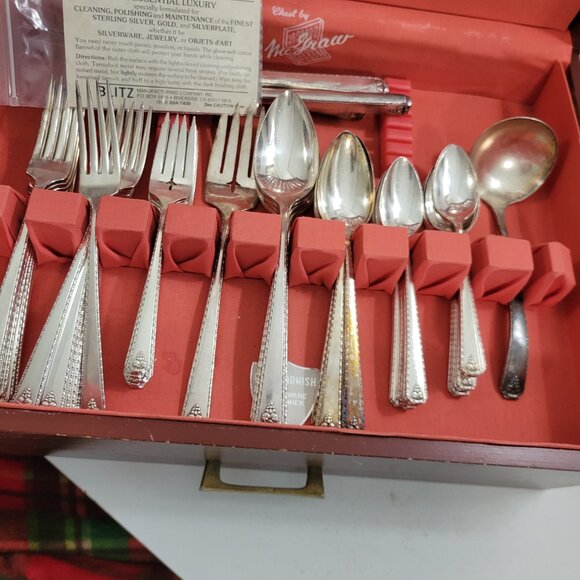 Large Vintage Silver plate Flatware by Oneida/Prestige  "Bordeaux" - Picture 2 of 8